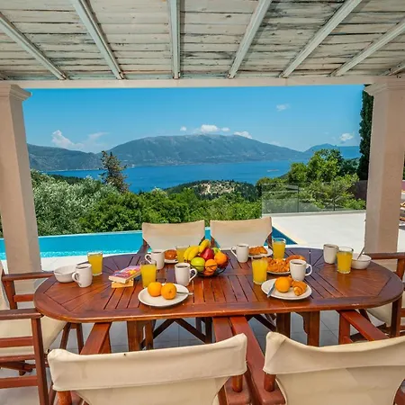 Helios Sea View & Private Pool Near Willa Fiskardo